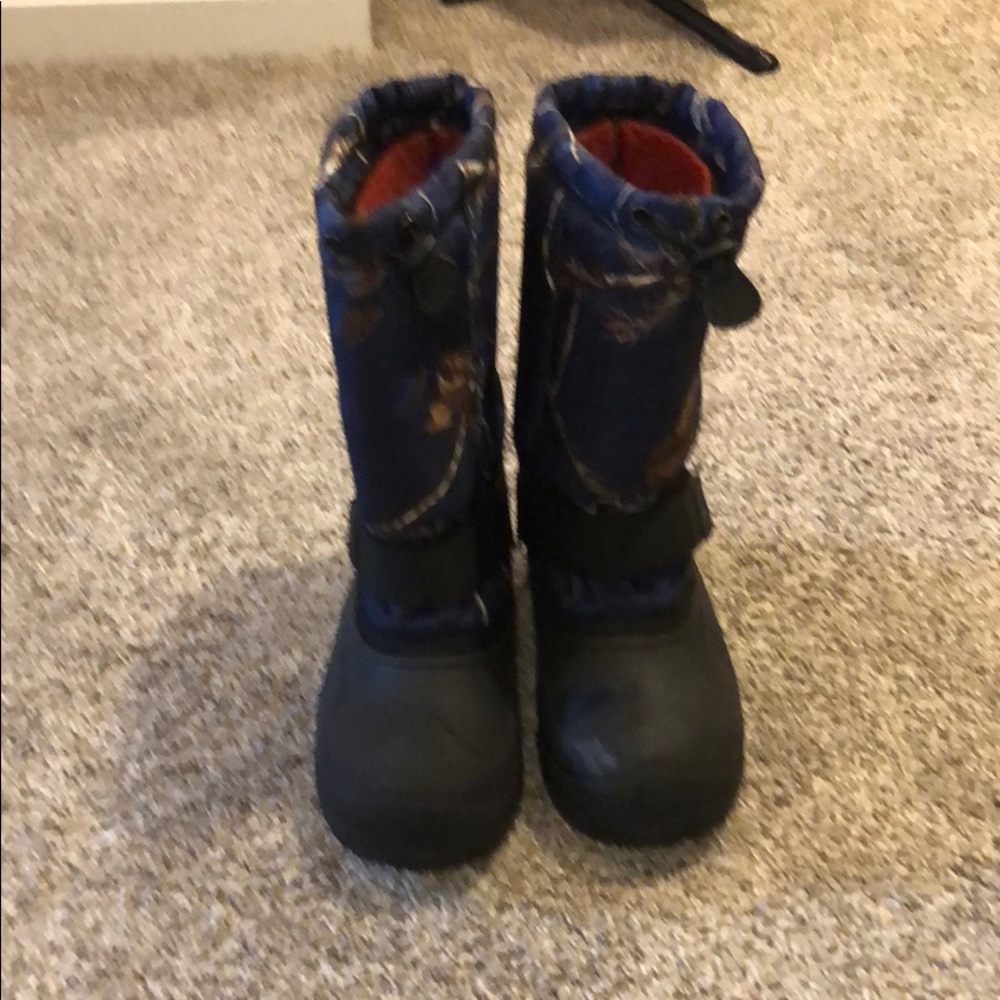 Kamik snow boots